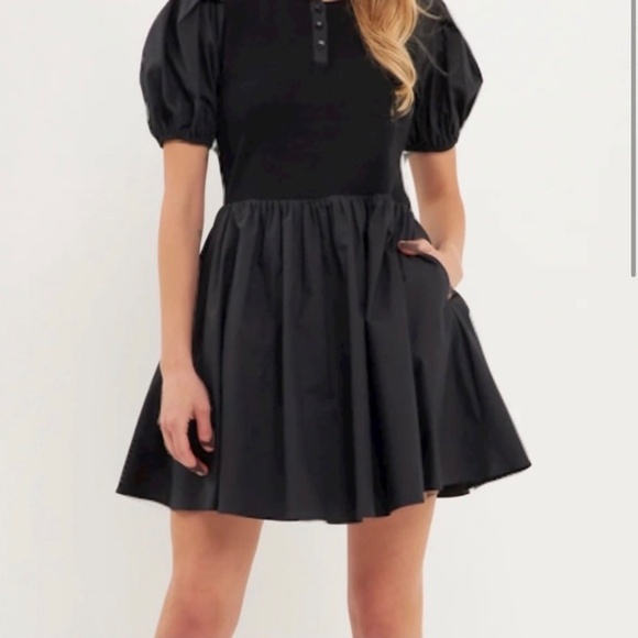 English Factory Mini Puff Skirt Dress Size Small NWT - Picture 2 of 5